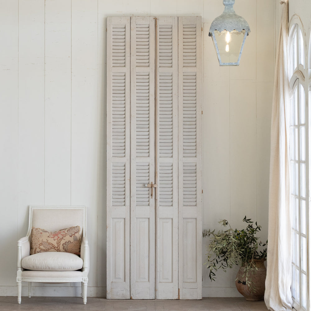 Antique Shutter Set