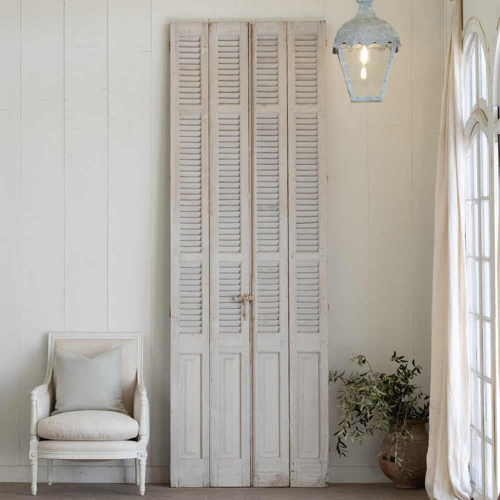 Antique Shutter Set