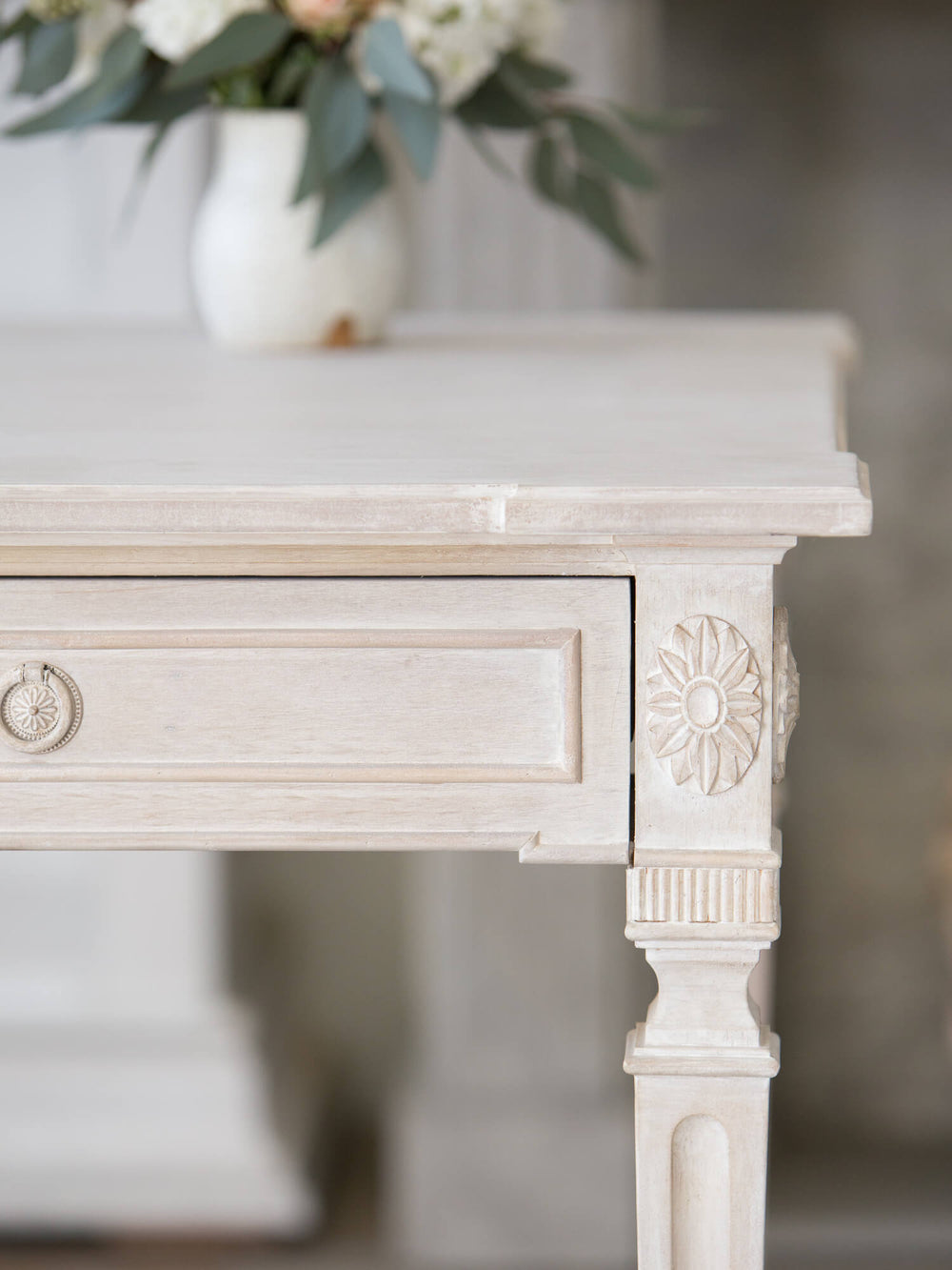 Wood Finish Sample in Glaze White