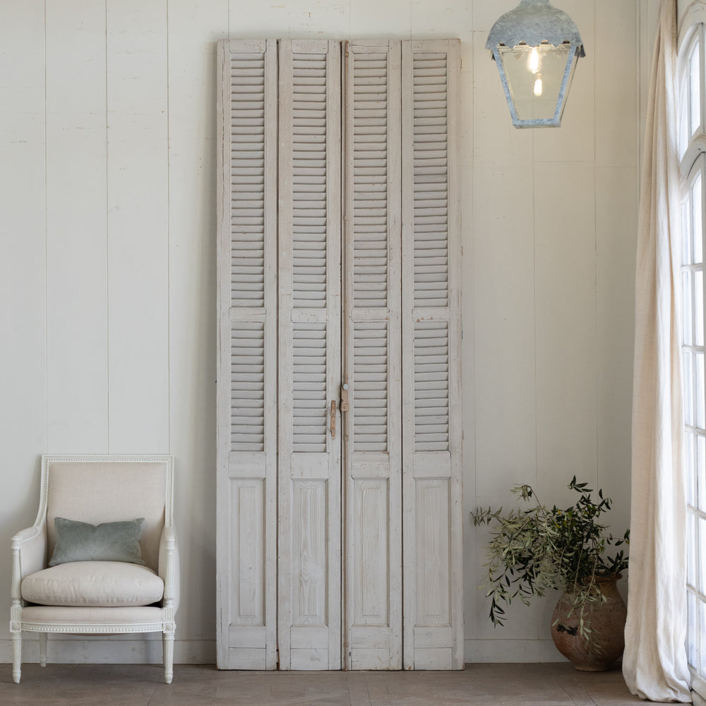 Antique Shutter Set
