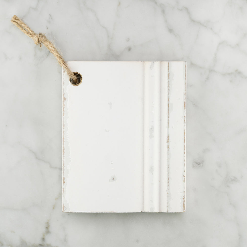 Wood Finish Sample in Antique White