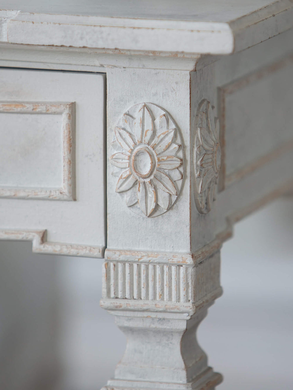 Wood Finish Sample in Gustavian Grey