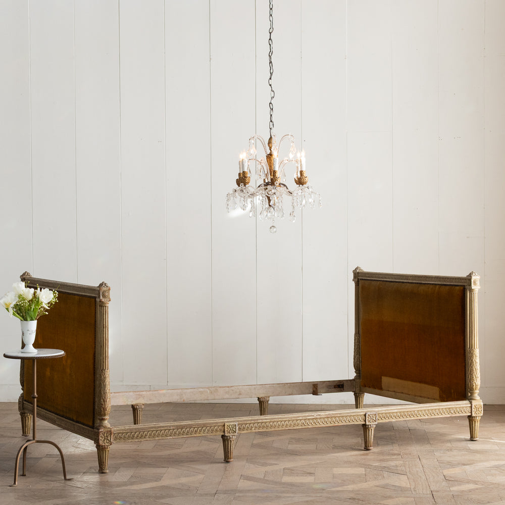 Antique Louis XVI Daybed