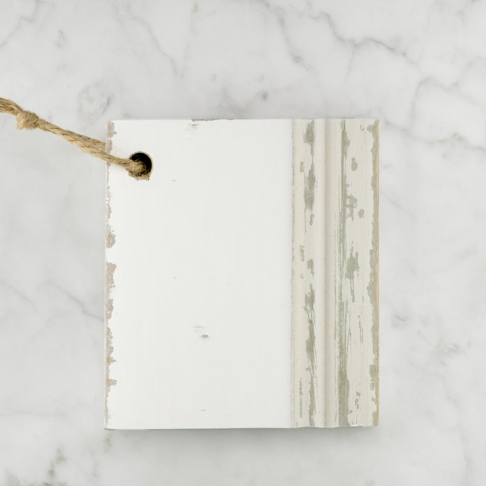 Wood Finish Sample in Gesso and Oyster Highlight