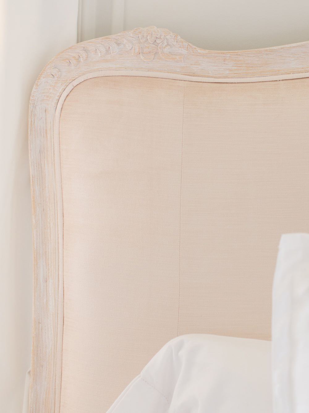 Upholstery Sample in Shell Velvet